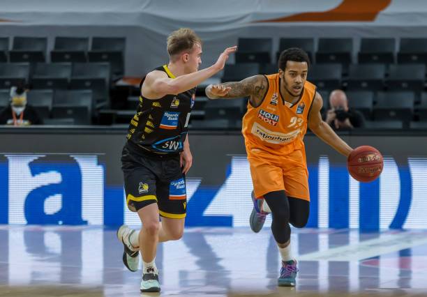 然而山西队 然而山西队